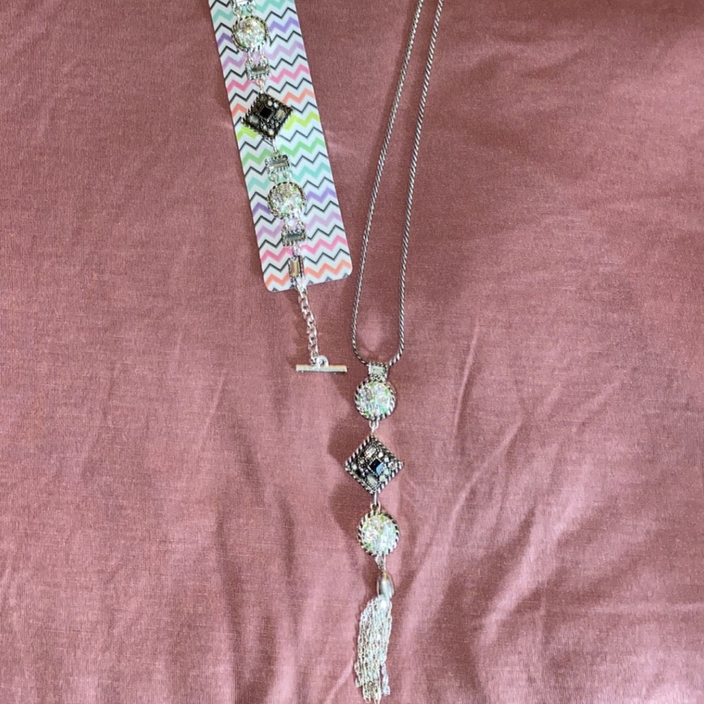 Style Dot’s Interchangeable Jewelry